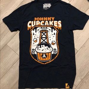 BNWOT Johnny Cupcakes T-shirt SZ Small